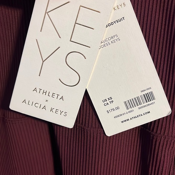 KEYS goddess bodysuit burgundy size XS ALICIA KEYS X ATHLETA NWT - rib texture - Picture 5 of 5
